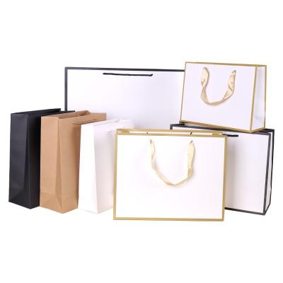 China Recycled Materials Spots Wholesale Custom Printing Clean White Black Brown Brown Paper Gift Gift Wrapping Paper Shopping Bag With Handle for sale