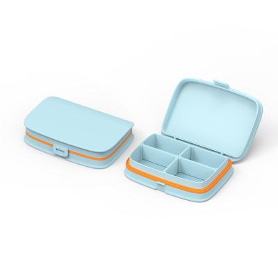 China Custom Portable Eco-Friendly Plastic Pill Box Large Capacity Pill Storage Box Weekly Case 9*7*2cm for sale