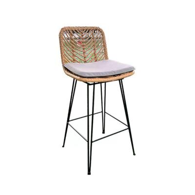 China Modern Modern Home Restaurant High Back Legs Sneak Rattan Chair for sale