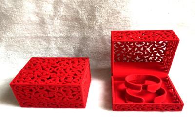 China Red Luxury Velvet Jewelry Box Free Standing For Bangles 100*100*70 Mm for sale