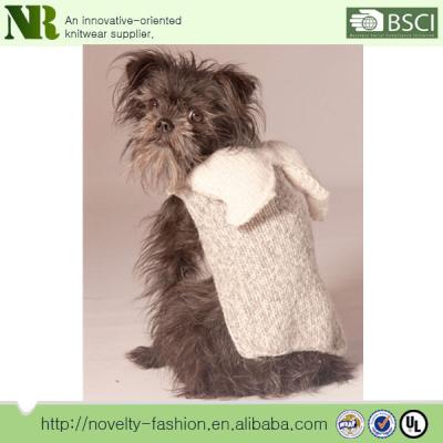 China Viable Polyester Pure Color Dog Sweater, Pet Apparel, Pure White Pet Sweater for sale