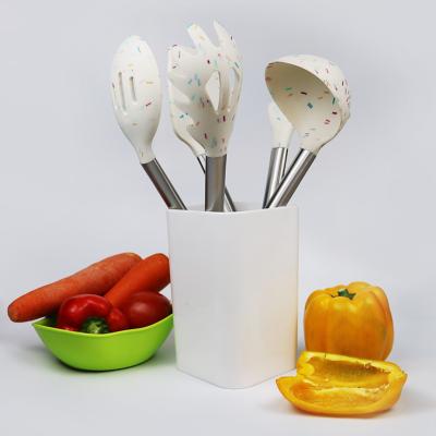 China Contemporary Hot Selling High Quality Food Grade Silicone Kitchen Utensils Set 11 Pcs With Wooden Handle for sale