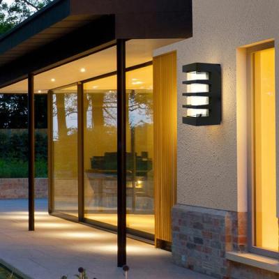 China Modern Luxury Good Quality Garden Ip54 Waterproof Aluminum Rectangle 12 Watt Outdoor Led Wall Lamp for sale