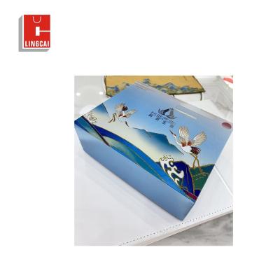 China New Recyclable Custom Printed Logo Paper Bag Round Box Packaging Luxury Magnetic Closure Box Cosmetic Packaging Box for sale