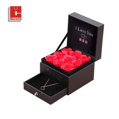 China Recyclable Custom Luxury Jewelry Package Black Lacquer Jewelry Box Logo Ring Boxes Jewelry Box for sale