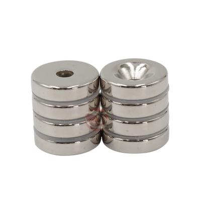 China DIY Industrial Magnet Round Magnets With Countersunk Hole For Fridge Door Cabinet Doors for sale