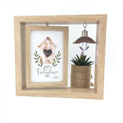 China New Handmade Style Customized 2022 MDF Wooden Double Sided Spining Photo Frame For 4x6