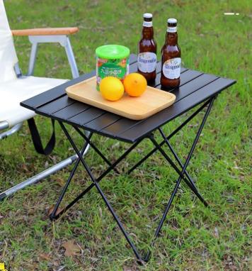 China Good Quality Modern Outdoor Aluminum Frame Table Folding Picnic Camping Table for sale