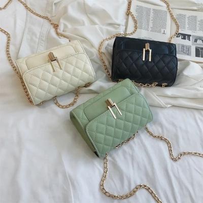 China Jelly Korean Ladies Shoulder Small Handbag Pu Foam Square Diamond Lattice Bag Zipper Fashion Waterproof Luxury Messenger Bag With Chain for sale