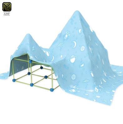 China ABS 100 Pieces DIY Construction Kids Fort Building Kit Ultimate Crazy Glow In Dark Cover for sale