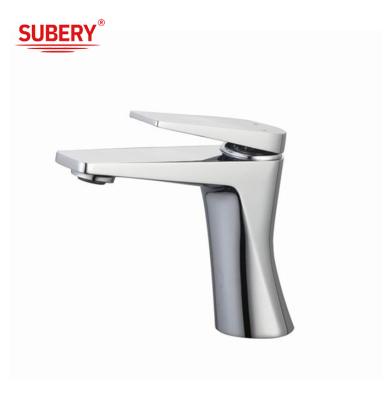 China Casting Deck Mounted Bathroom Basin Faucet Single Handle Mixer Hot and Cold Water Taps for sale