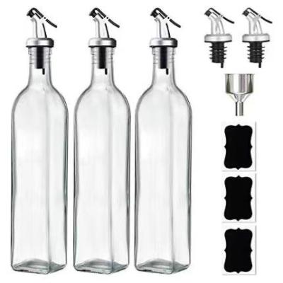 China Condiment Saude 16 oz 250ml 500ml Square Cooking Olive Oil Glass Bottle Empty Glass Vinegar Bottles with Pourer Spout in Kitchen for sale