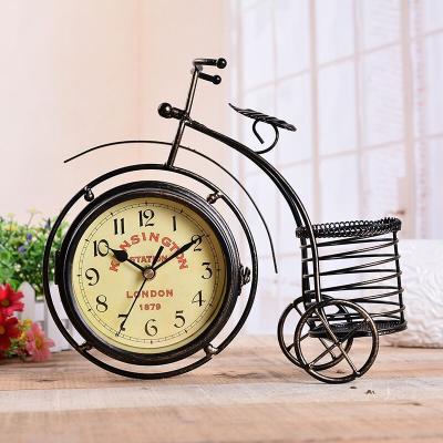 China Hot Sale Antique Style Custom Design Metal Decorative Bicycle Desk Clock, Antique Bicycle Vintage Design Desk Table Alarm Clock for sale