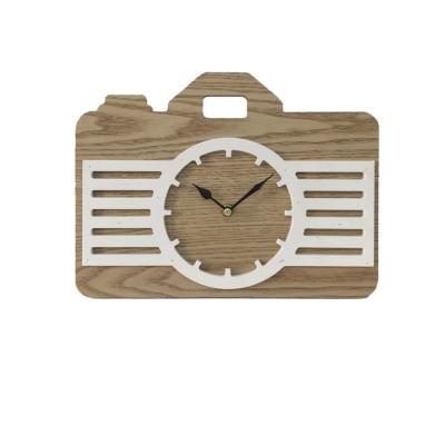 China Calendars Factory Camera Desk Wood Table Clock Wholesale Cheap Unique Shape New Design For Office Study Room for sale