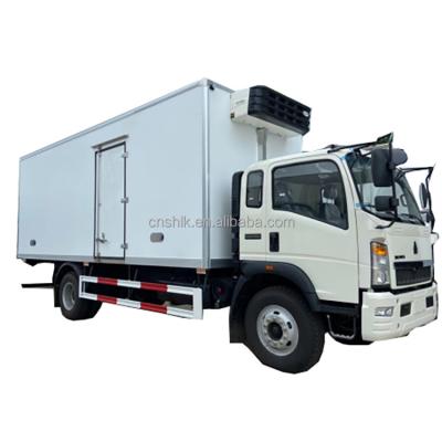 China New Design 4.2m 4x2 Foton Cooling Van Refrigerator Freezer Truck 21 - 30T for sale