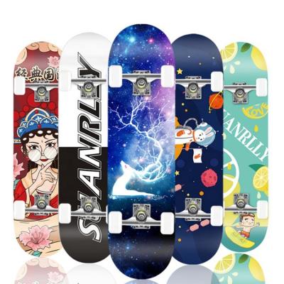 China Factory Wholesale Cheap Chinese Maple Wood Outdoor Activities Complete Standard 9 Ply Skateboard With Wheels For Beginners for sale