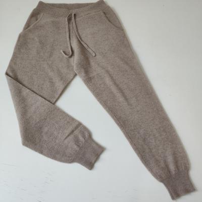 China Fashionable Women 100% Cashmere Anti-pilling Knitted Super Warm Loose Pants for sale