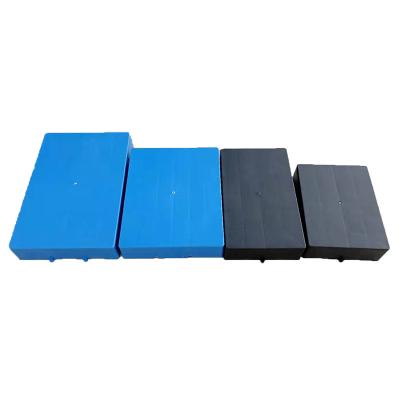 China Single Faced Mesh / Damp Proof Smooth Plastic Damp Proof Dampproof Propagating Pallet for sale