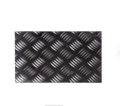 China Backing Plate Embossed Aluminum Diamond Sheet 1000 3000 5000 Treads Aluminum Checker Plate for sale