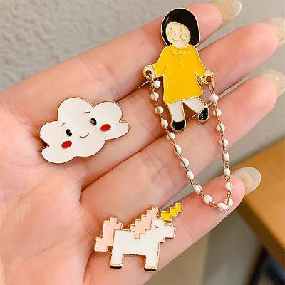 China Europe fashion kawaii professional custom metal crafts hard enamel lapel pins with backing card for sale