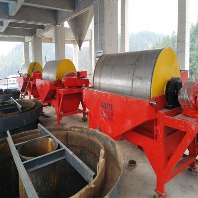 China 220V/380V Voltage Wet Permanent Magnetic Drum Separator for Magnetic Metal Separation for sale