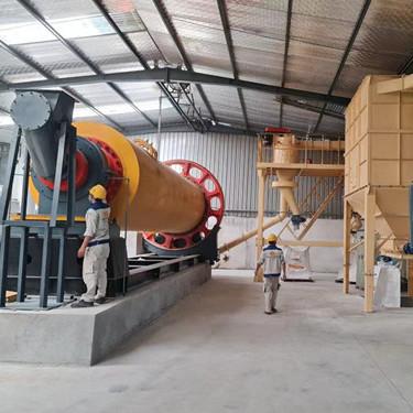 China Continuous Working System Quartz Grinding Mill Quartz Powder Making Machine for sale