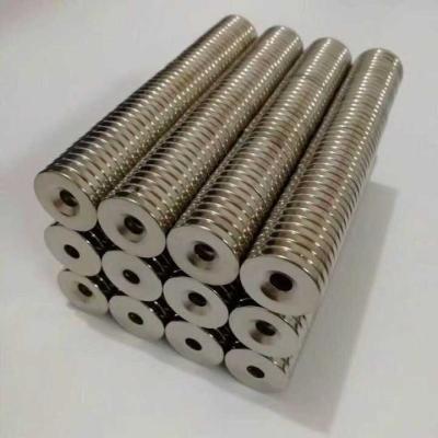 China Attract With Each Other By Magnetism Strength Disc Magnets Neodymium Magnet For Cloth With Stable Performance for sale