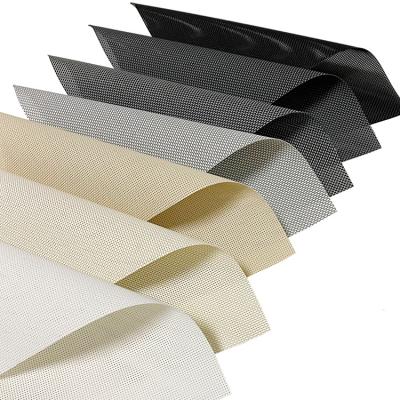 China Lamella 30% Polyester 70% PVC Window Sunscreen Roller Fabric For Window Wholesale Roller Blinds for sale