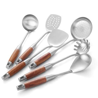 China Sustainable 6pcs Stainless Steel Kitchen Utensils Cooking Tools Non-slip Heat Resistant Cookware Sets With Wooden Hand for sale