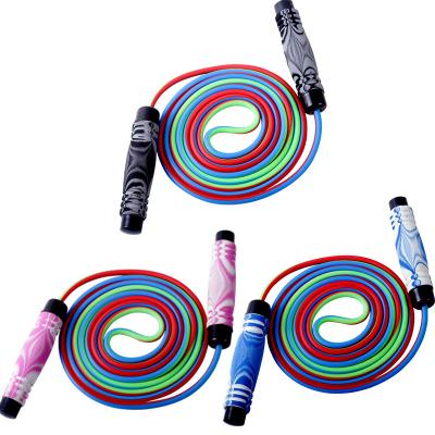 China Speed ​​Jump Forming Colorful Portable Hot Selling Portable Jump Ropes PVC Rainbow Foam Handle 2021 Style Jumping for sale