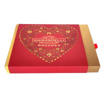 China Customized Design Recyclable Offset Printing Paper Card Clothing Box Gift Box Packaging Box for sale