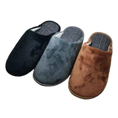 China 2022 fashion thick-soled warm cotton home thick-soled winter slippers leisure hairy women's slippers for sale