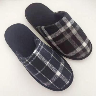 China Winter Fuzzy Slippers Bedroom Slippers Fashion Trend Men Indoor Slipper Cotton Warm Woman Girl for sale