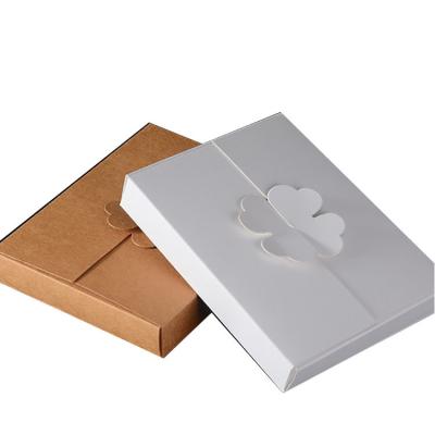 China Wholesale Biodegradable Kraft Paper Empty White Clover Cardboard Foldable Gift Box for sale