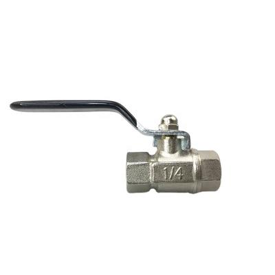 China 300wog 600wog BSP General Brass Ball Valve 1/8