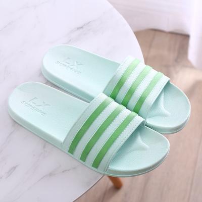 China Fashion Trend Flip Flops Custom Wholesale Slippers Teddy Bear Slippers Style New for sale