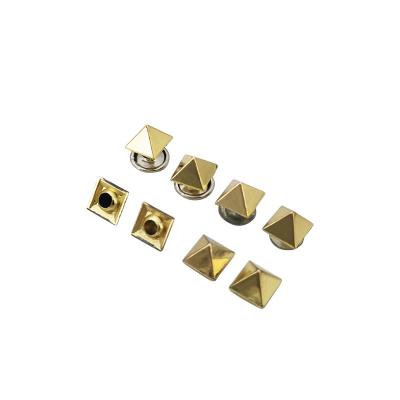 China Bag manufacturers supply clothing luggage pyramid rivets, metal square rivets, wholesale handbags decoration accessories for sale