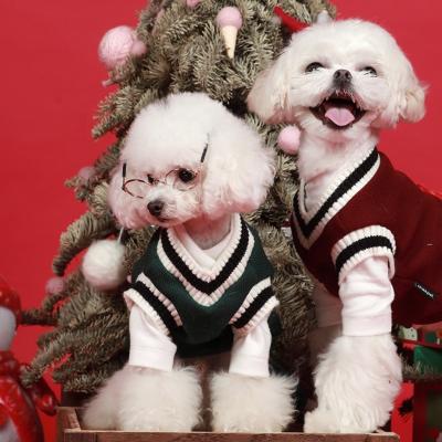 China Wholesale stocked dog clothes autumn and winter vest V-neck knitting pet clothes for sale