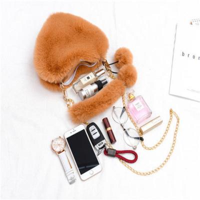 China Fashion Hot Selling Handbags Tote Bag Purses Purse Sets Ladies Heart With Big Purse Fur Headbands for sale