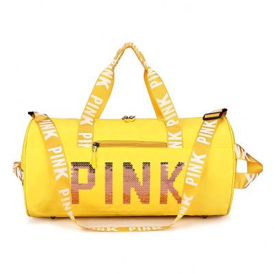 China Pink Logo Fashion Customized Color Letter Polyester Customized Gym Yoga Bag Duffle Tral De Wieght Lightweight Outdoor Activities Sports Bag for sale