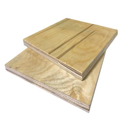 China 18mm Modern Film Faced Plywood 4x8 Birch Plywood Sheet Birch Board For Building for sale