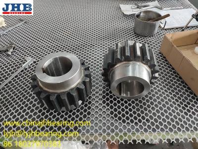 Chine Small Pinion Matched Slewing Bearing 170*130*199mm 18pcs Teeth Quenching à vendre