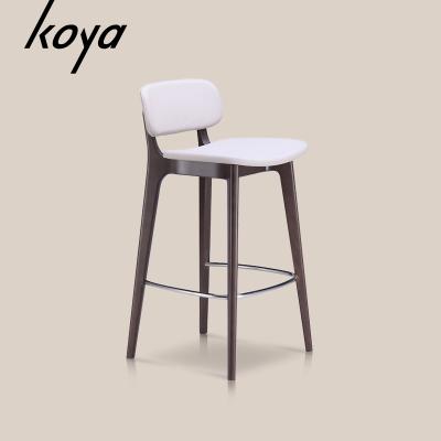 China Hotel Modern Solid Wood Home Bar Modern Design PVC High Bar Leather Chair for sale