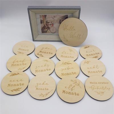 China Europe High Quality Fashion Customized Round Unfinished Wooden Discs Baby Wooden Milestone Cards for sale