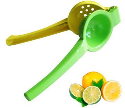 China Commercial Grade Lemon Sustainable Manual Lime Squeezer Heavy Duty Juicer With Two Mix Color for sale