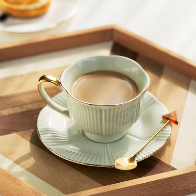 China Sustainable European Style Gold Rim Coffee Tea Cup And Saucer Set Ceramic Tea Cups Saucers for sale