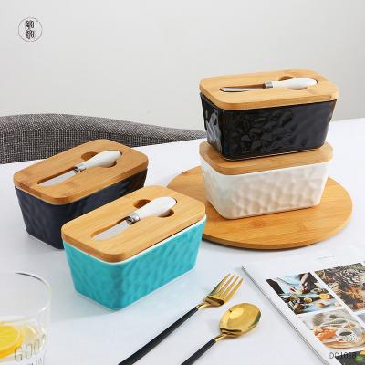 China Wholesale Viable Ceramic Modern Design Porcelain Butter Containers Butter Dish With Wooden Lid for sale