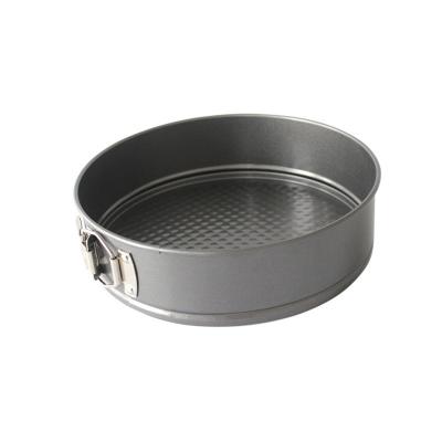 China Durable Carbon Steel Round Black Non-Stick Outdoor Kitchen Cake Mold for sale