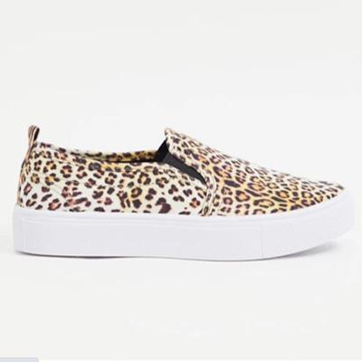 China Wholesale Fashion Trend Sneakers Leopard Print Canvas Flat Sports Shoes Adjust Toe Women Sneakers for sale