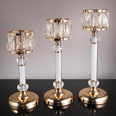 China Newcomer Romantic Candlelight Polished Modern Crystal Candle Holder Table Restaurant Wedding Decoration Brass Color Candlesticks for sale